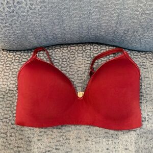 Victoria's Secret Red maroon Smooth T-Shirt Bra 36DDD